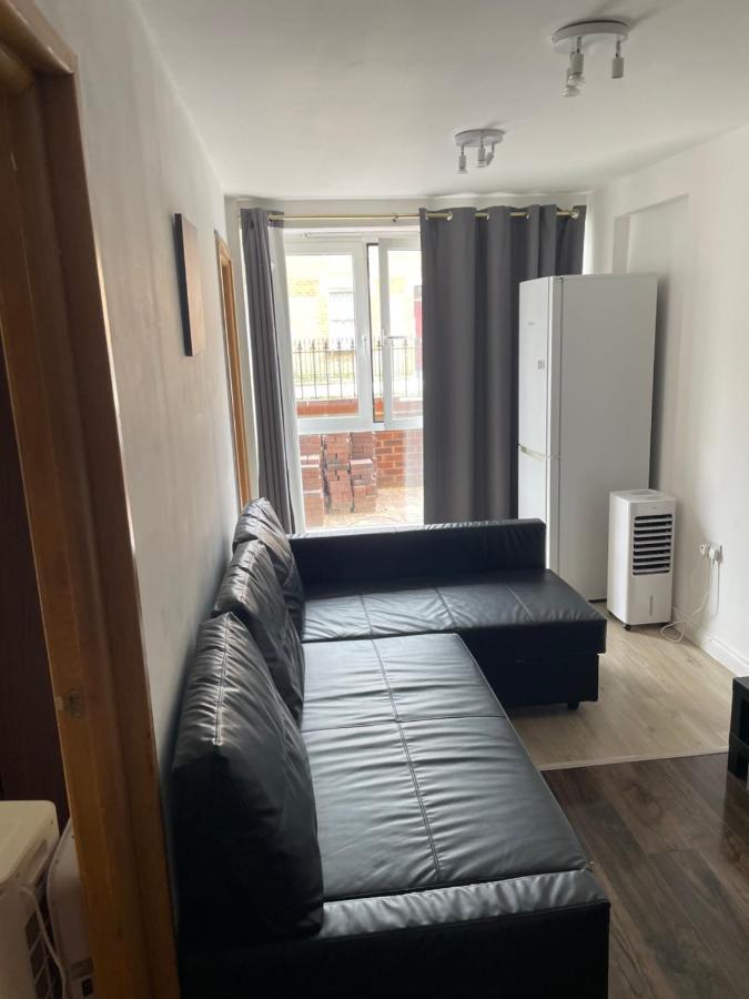 Mac-stephneil Homes Apartment