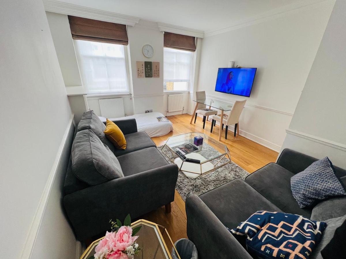 Apartment Luxurious 2 Bedroom In Central *