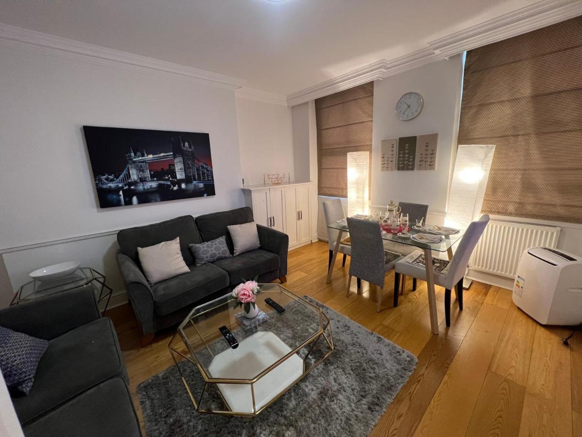 Apartment Luxurious 2 Bedroom In Central