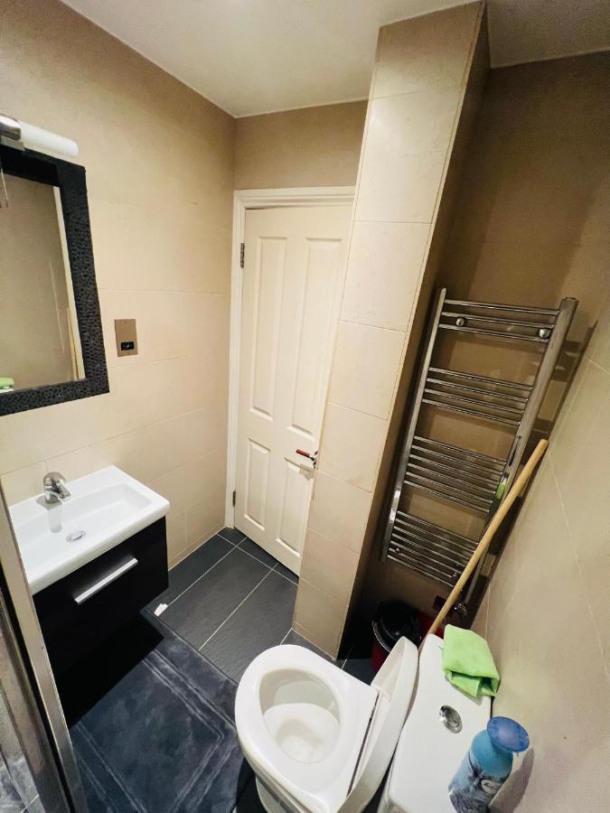 Luxurious 2 Bedroom In Central *