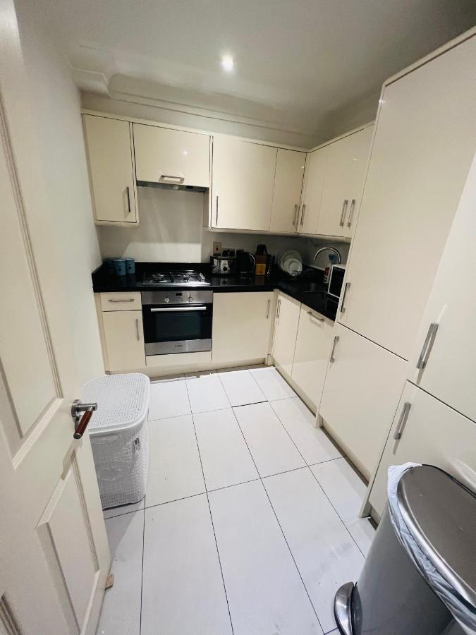 Luxurious 2 Bedroom In Central *