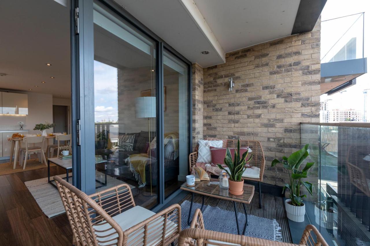 Modern Luxe Just 10 Mins From Tower Bridge! Easy Access To Tube And Bus London