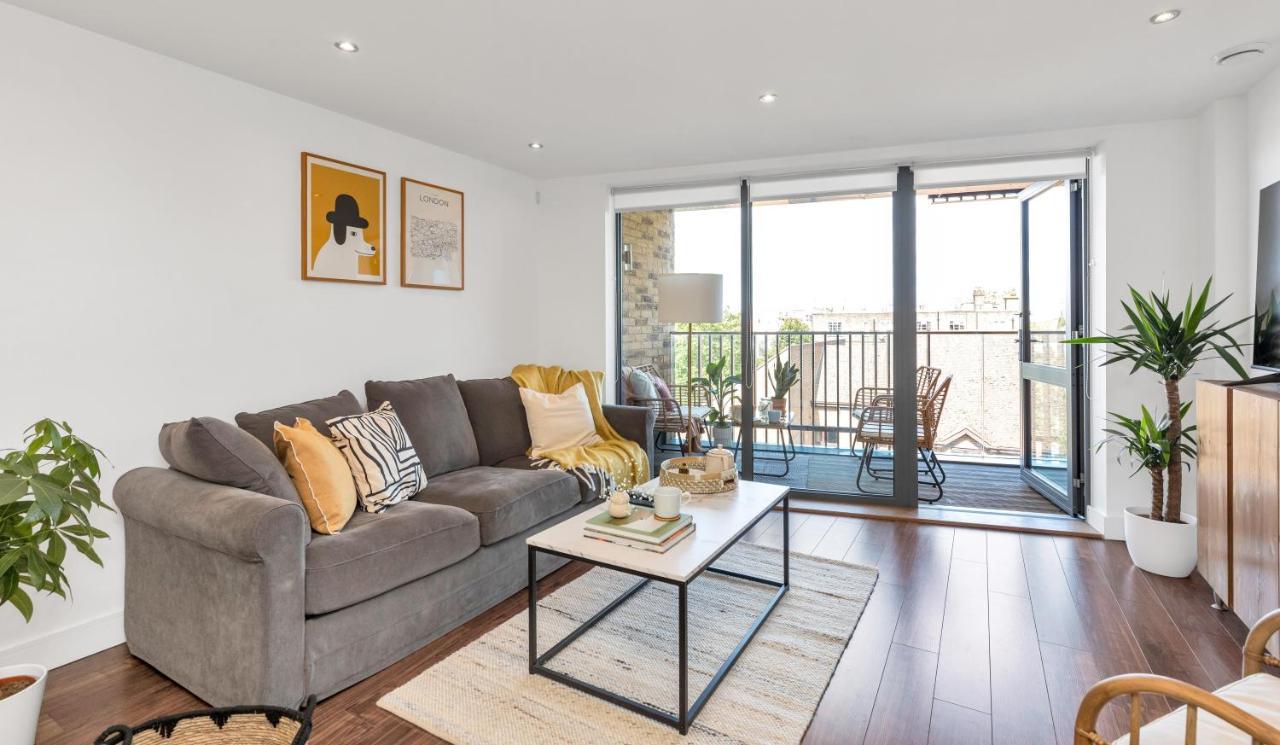 Apartment Modern Luxe Just 10 Mins From Tower Bridge! Easy Access To Tube And Bus London