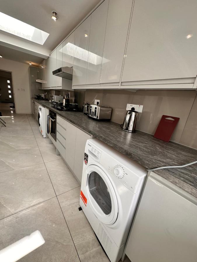 Double And Single In Bromley By Bow * London
