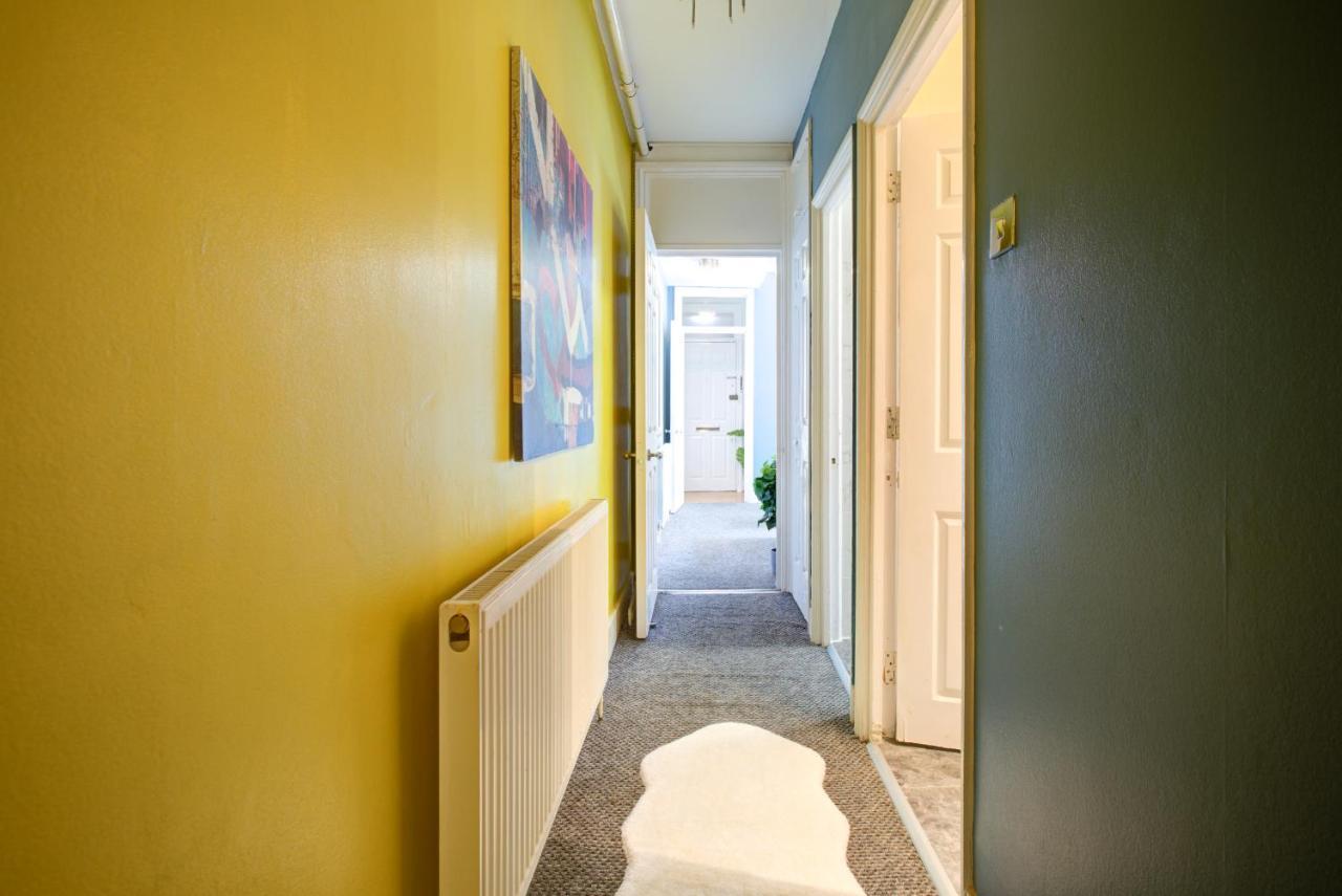 Oxford Street Mayfair Family Apartment *