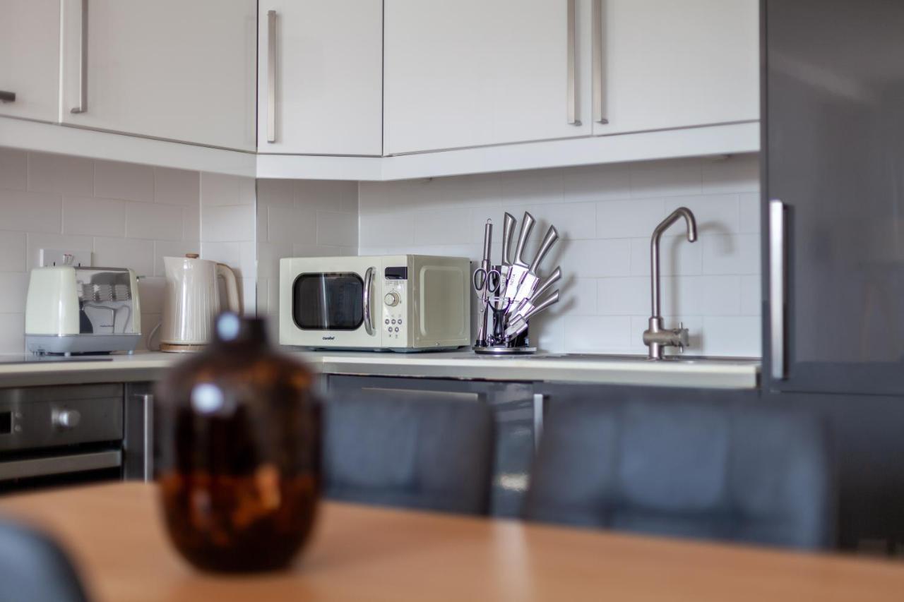 The South Wimbledon Collection Apartment *