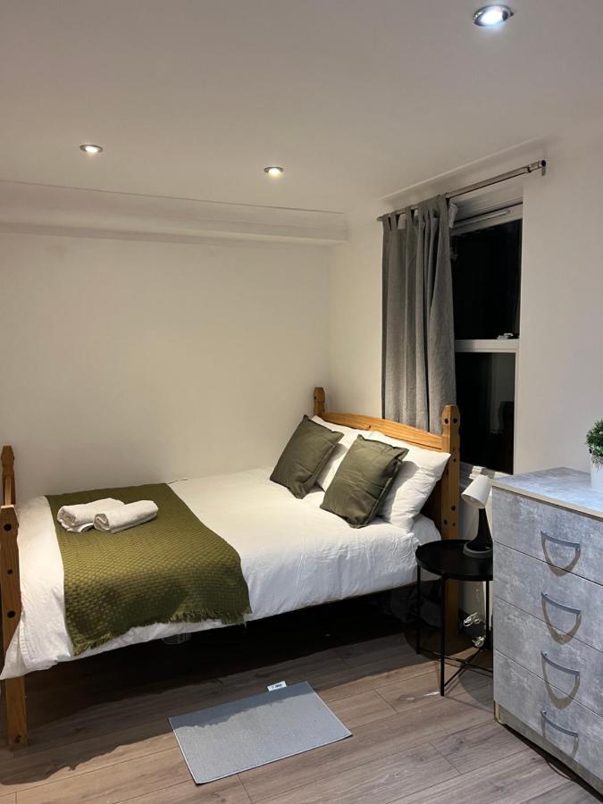 3 Bedroom Flat In King's Cross, St Pancras's. 8 People Appartement *