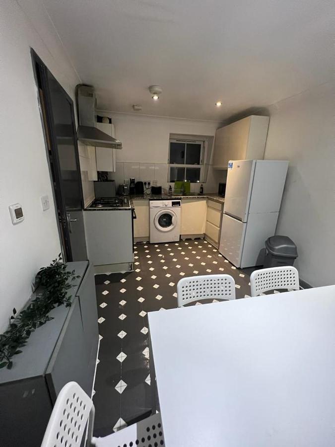 Appartement 3 Bedroom Flat In King's Cross, St Pancras's. 8 People *