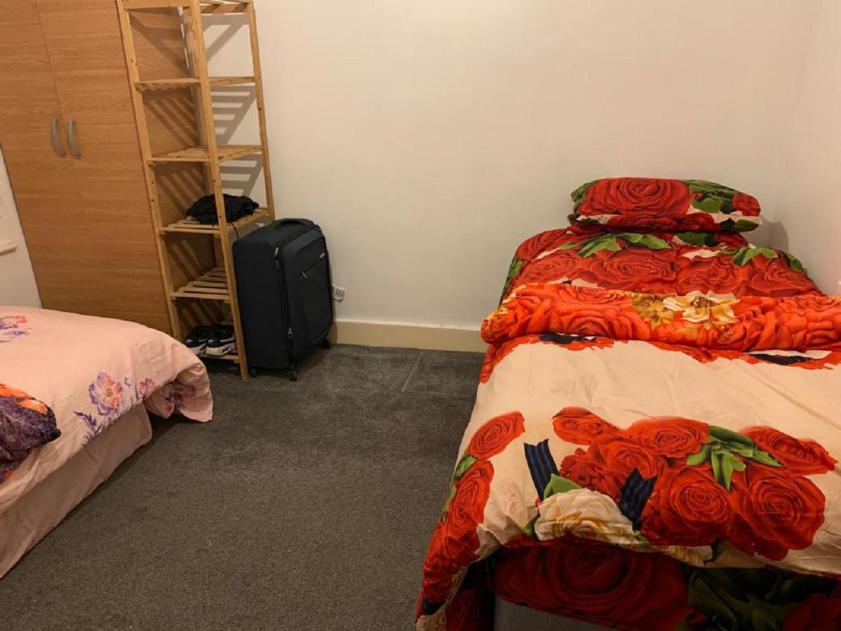 Pensión Luxury Extra Large Double Bedroom Near The St Street
