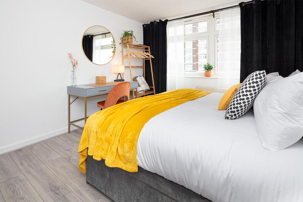 Luxury Flat In Apartment London