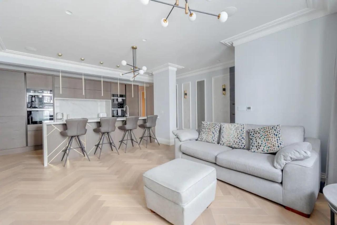 Beautifully Refurbished 2bd Flat - Earl's Court!