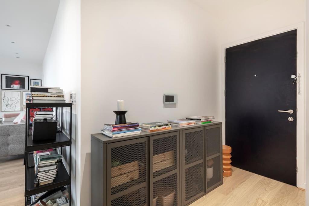 Cozy Flat In Hip East Apartment *