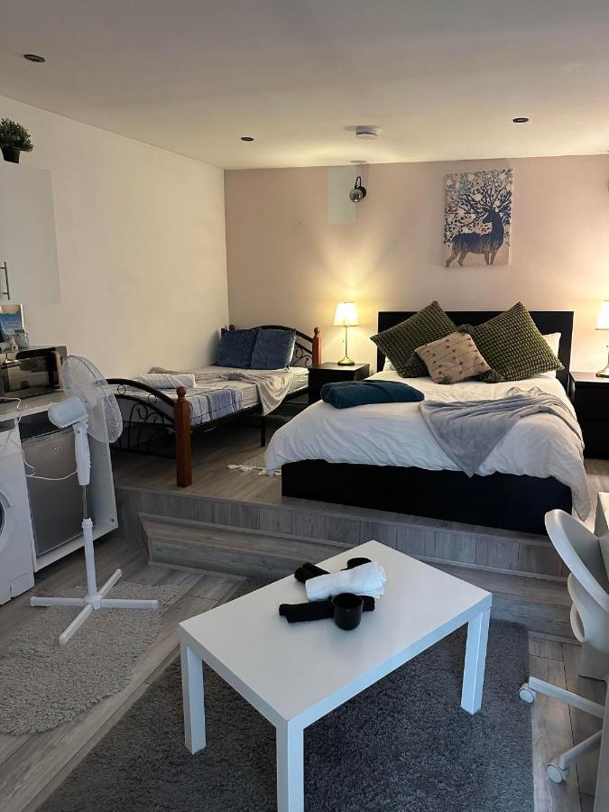 Apartment Charming In London