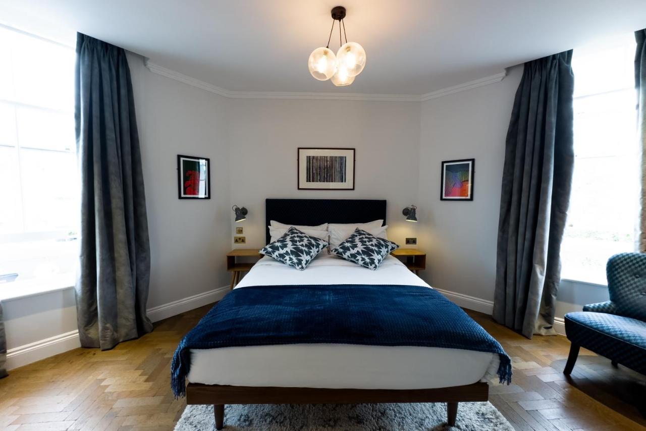 The Knight Of Nottinghill London