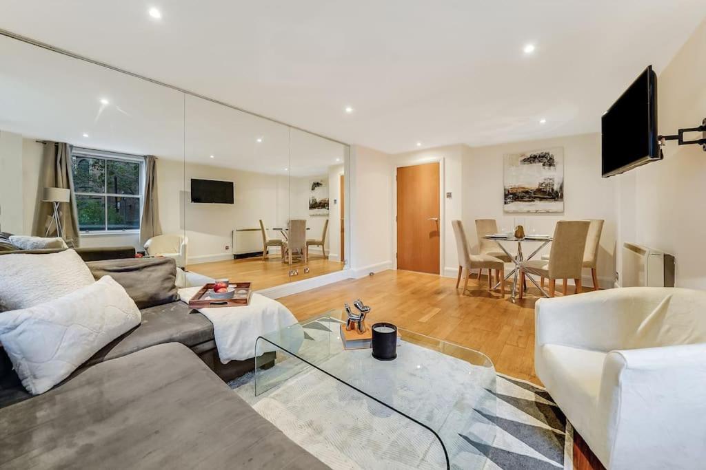 Spacious 1 Bedroom Near Marble Arch Londen