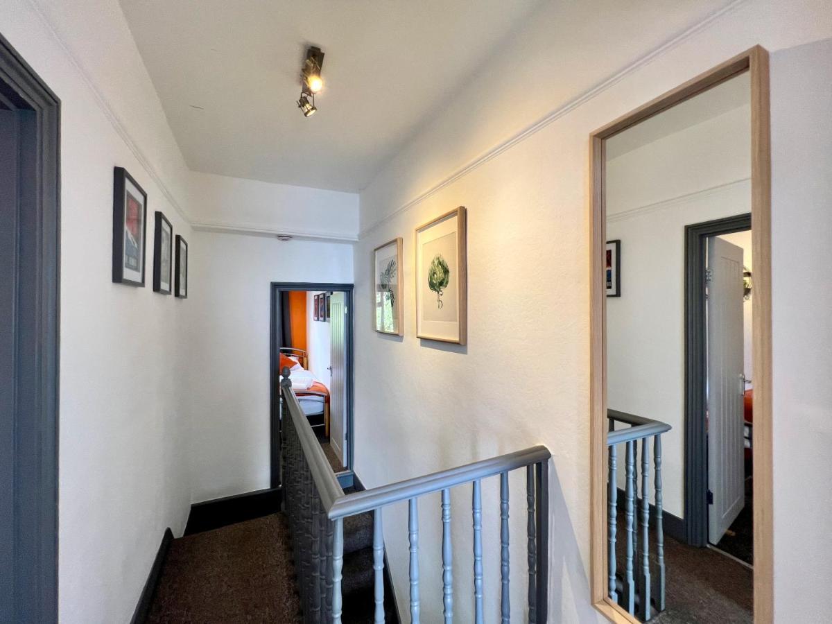 Clarence House 3 Bedrooms 8min To Station E17 North East * London