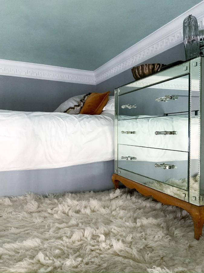 South Ken Designer Pad