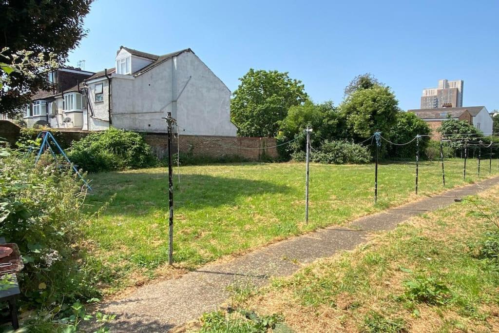 Apartment Stylish & Tranquil Flat With Excellent Connections *