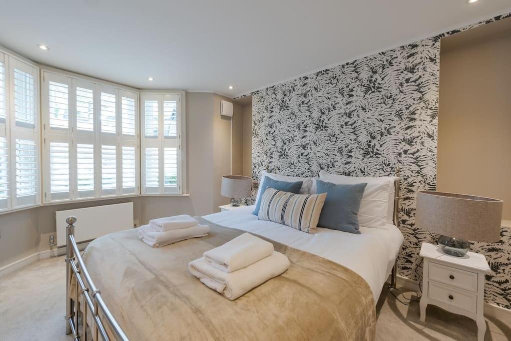 West Kensington By Capital Apartment London