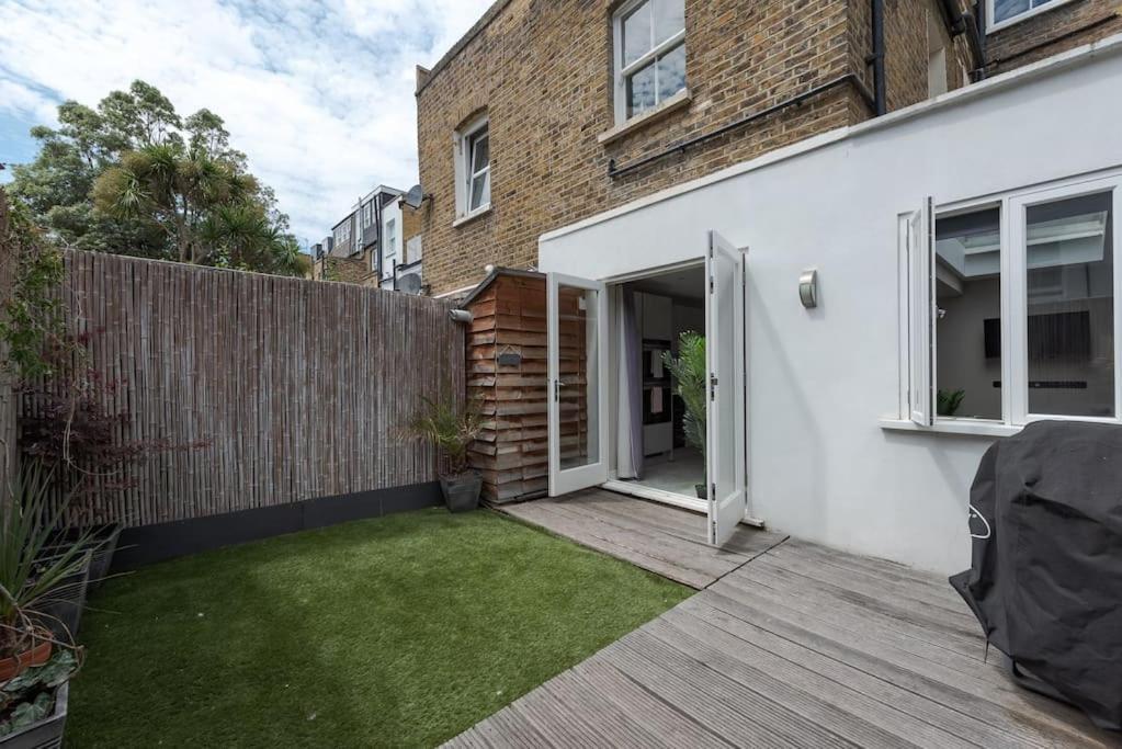 West Kensington By Capital Apartment