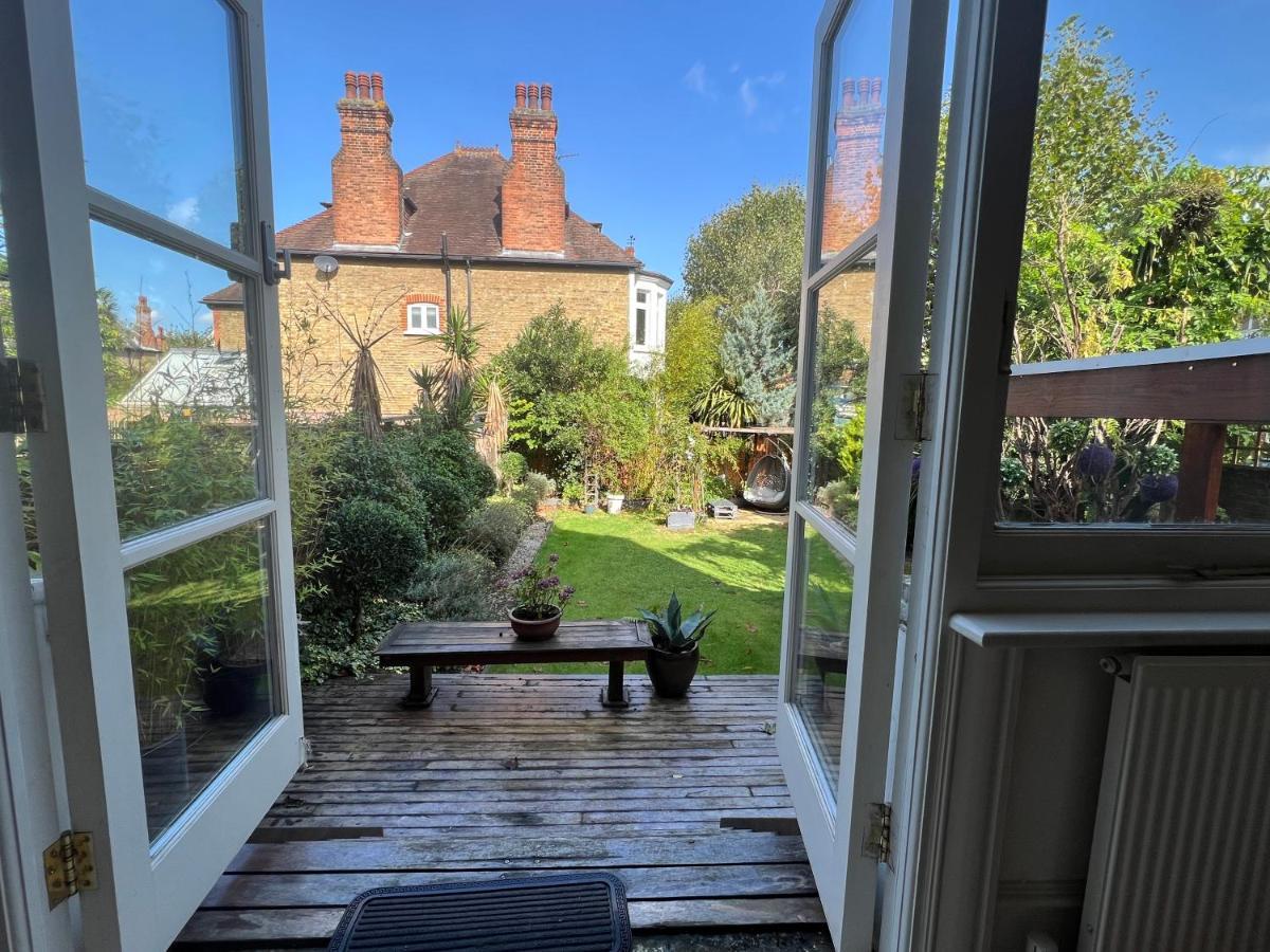 Londonhomegardens Gasthof *