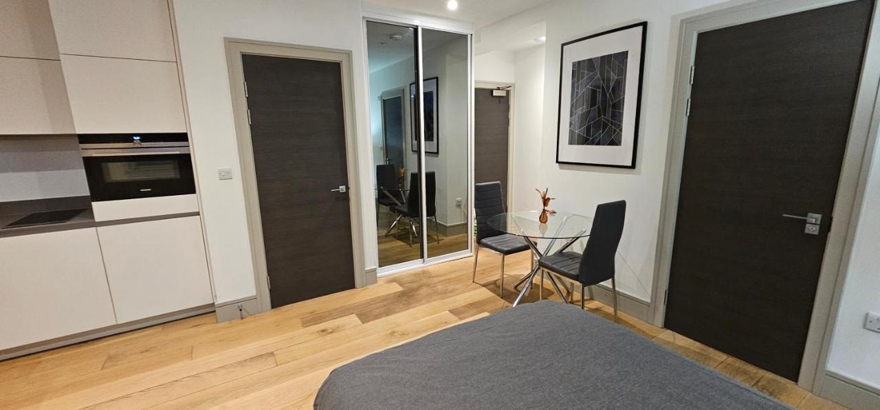 Studio Flat In Tottenham Appartement *