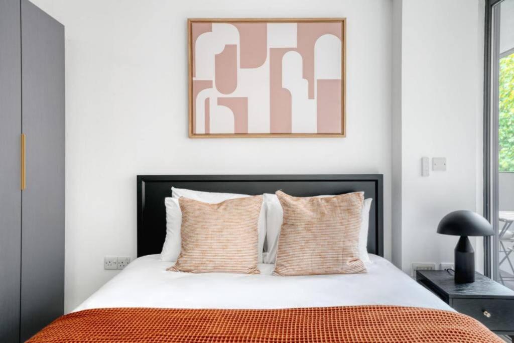 Apartment Exquisite 2 Bed Soho Central Sleeps 6