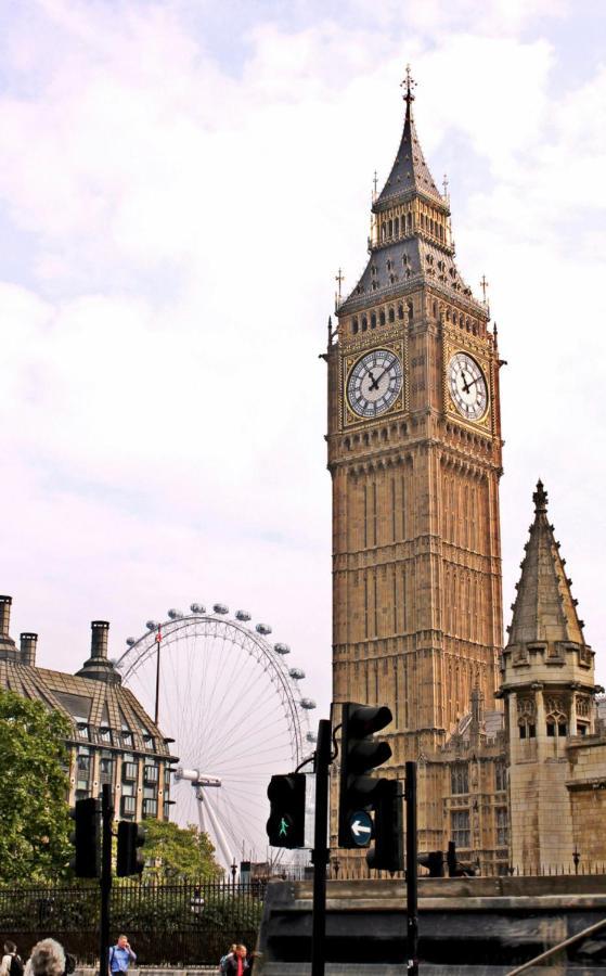 Homestay Patmos Homes London