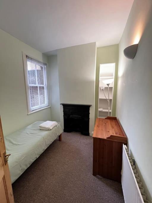 3 Bed Ground Floor Flat Apartment London