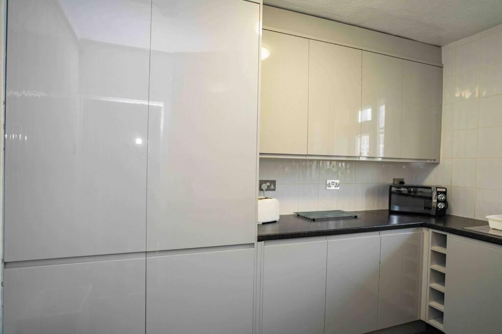 Apartment Flat/apartment - Old St N1 London