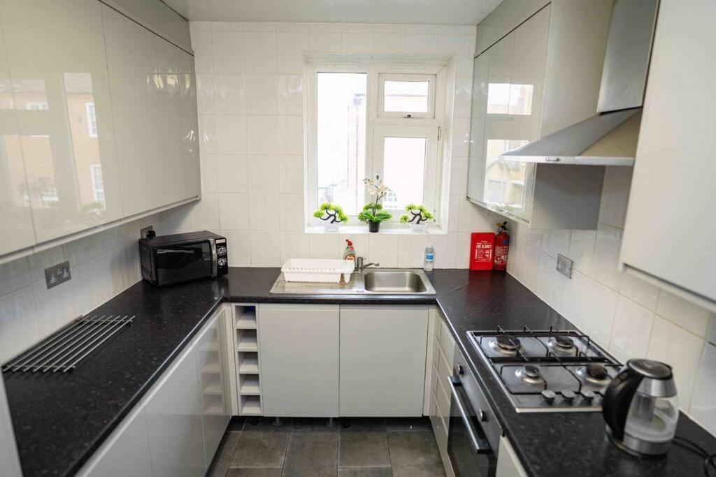 Flat/apartment - Old St N1 * London