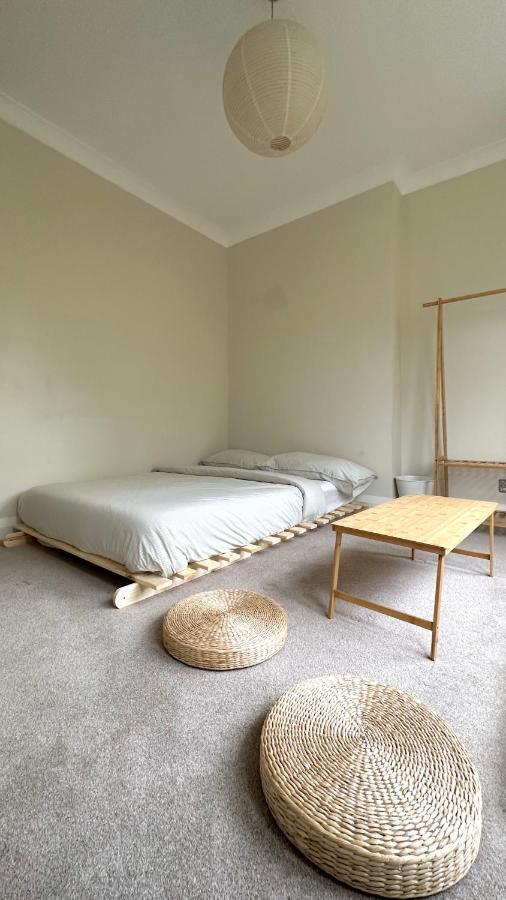 Cosy 3 Bedroom Flat Nearby Willsden * Londen