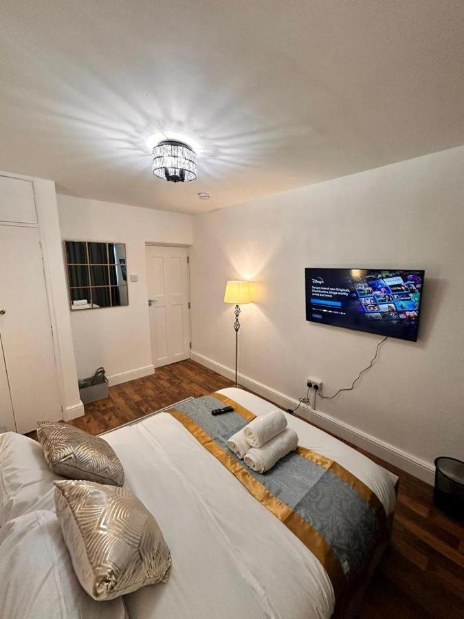 Luxury In Prime Location Appartement *