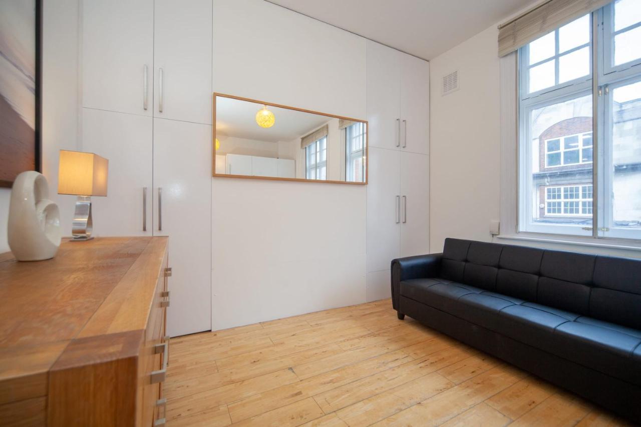 Comfortable 2 Bedroom In Tooting Apartment *
