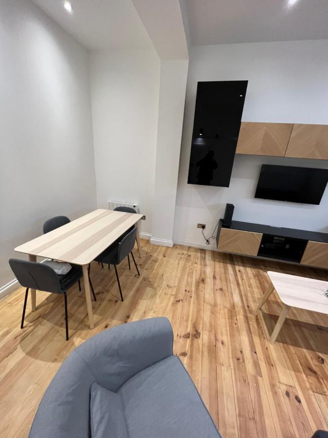 Modern Next To Little Venice Apartment *