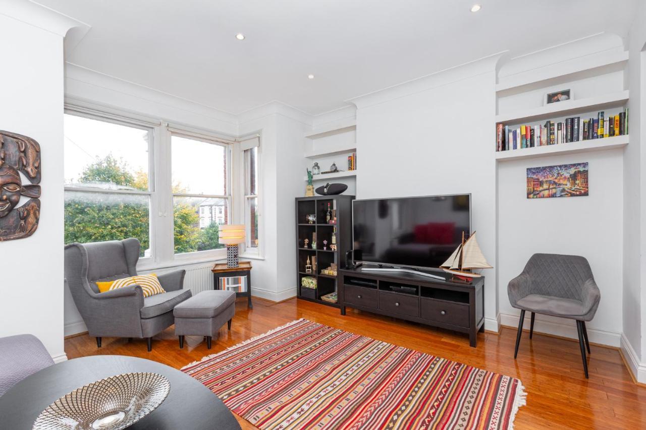 Beautiful 2br Flat, Peaceful Dulwich, South Apartment *
