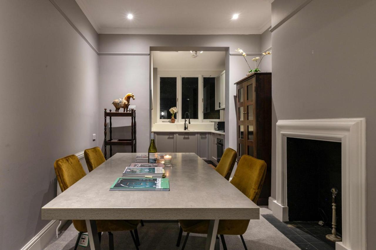 Vauxhall Shared House: Embassy Area Convenience