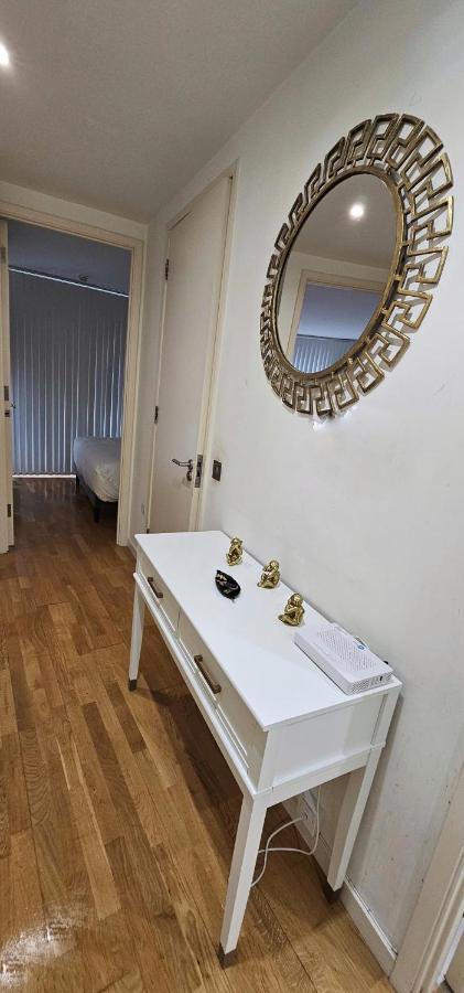 Luxury In Canary Wharf *