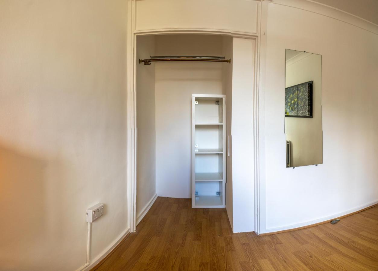 Сasa de vacaciones - 4 Bed - Sleeps 8 - Garden - Pet Friendly