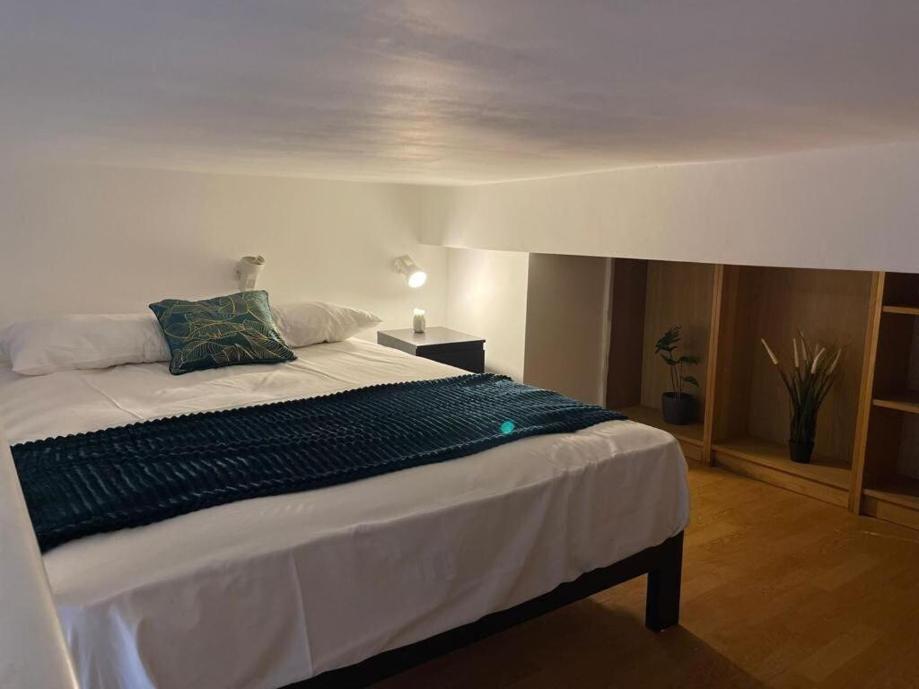 Portobello Road Artistic 'budget' Apartamento *