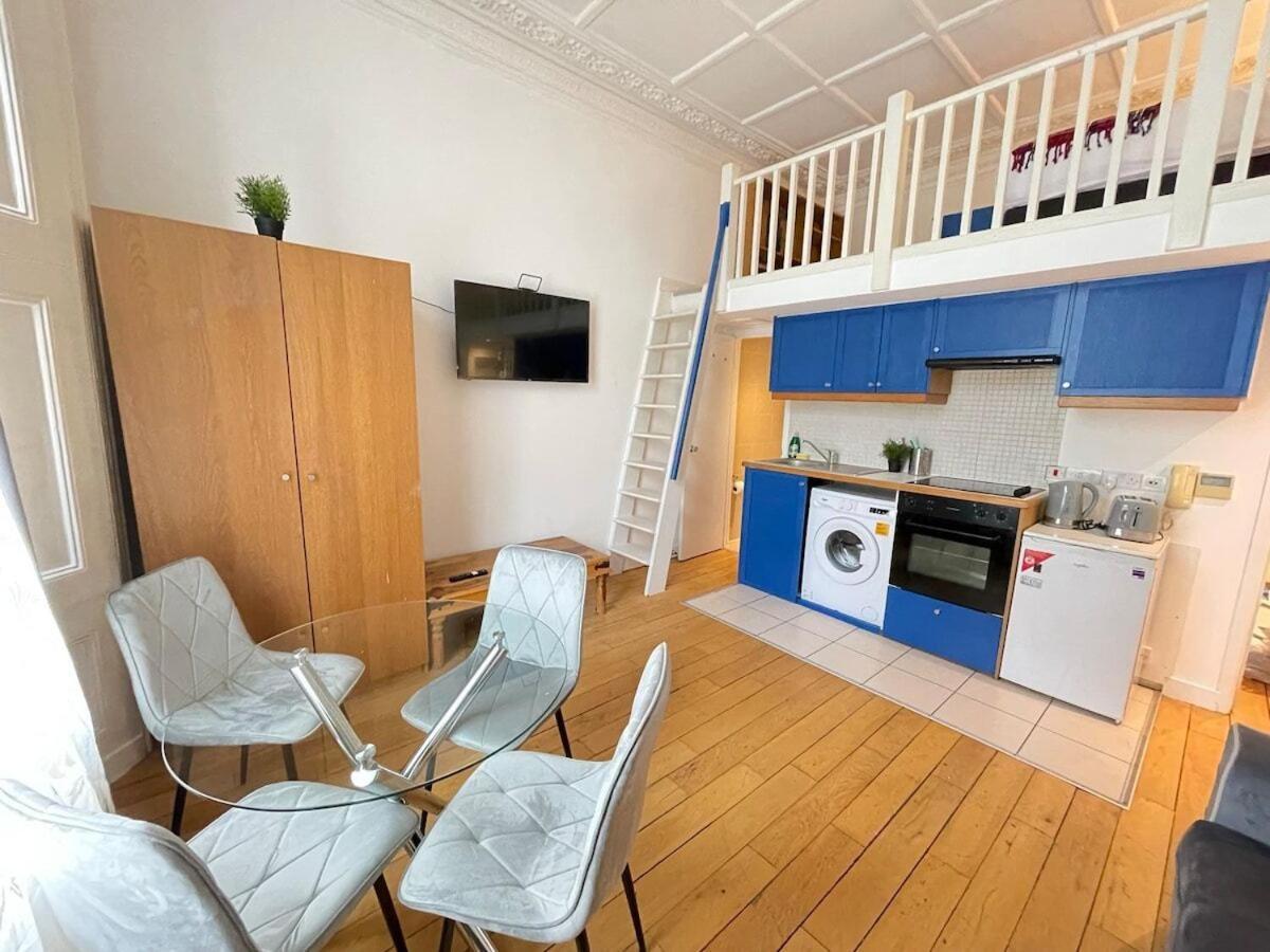 Portobello Road Artistic 'budget' Apartamento Londres