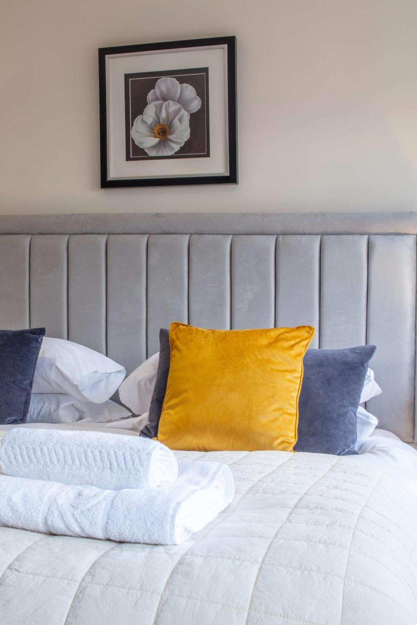 Kensington High Street One Bed London
