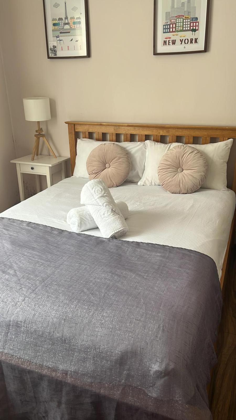 Stockwell Apartment- Ground Floor *