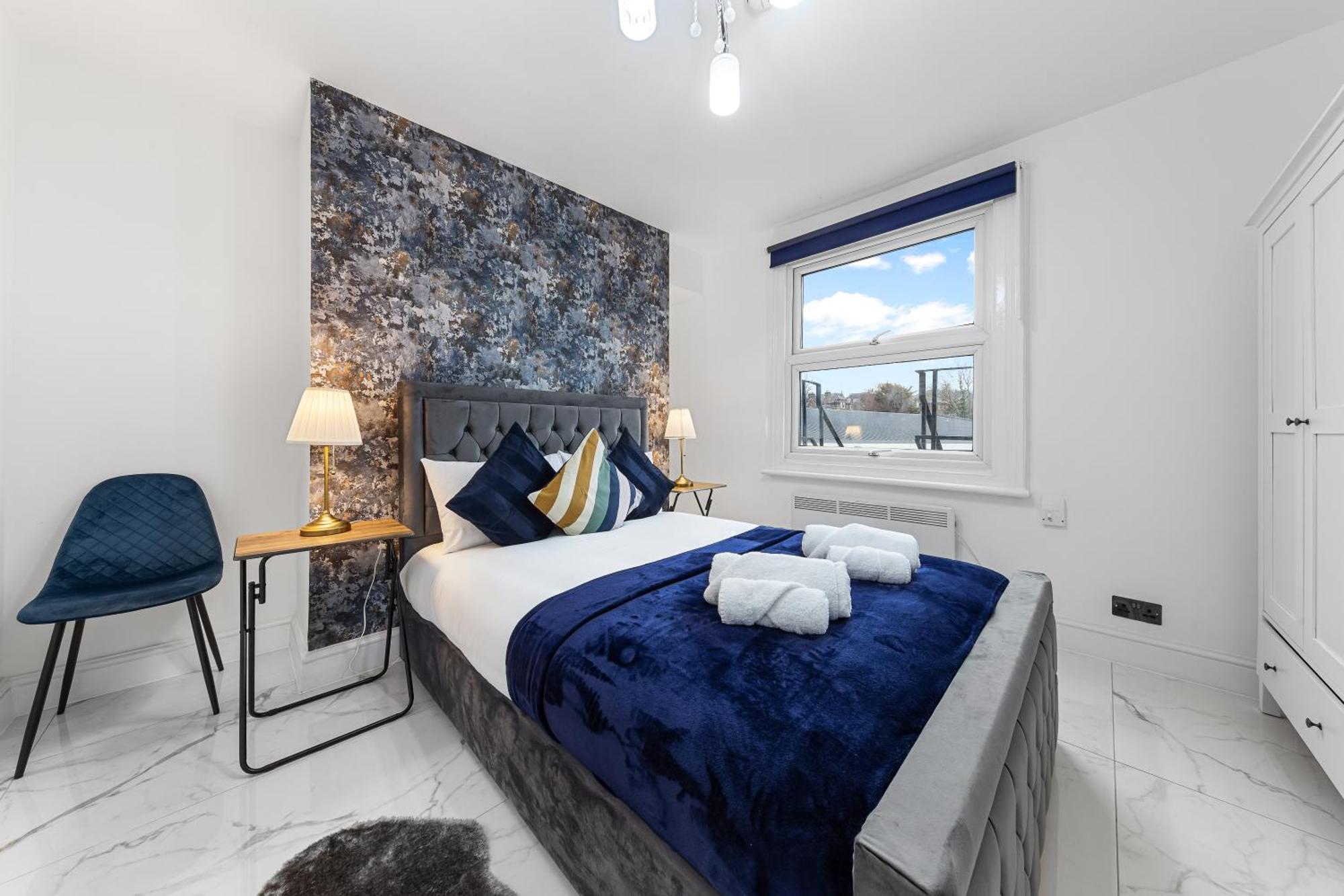 Apartment Modern One Bedroom Flat - Sleeps 3 - Transport Links - Finchley Road, Euston, King Cross Station - Nw3 London