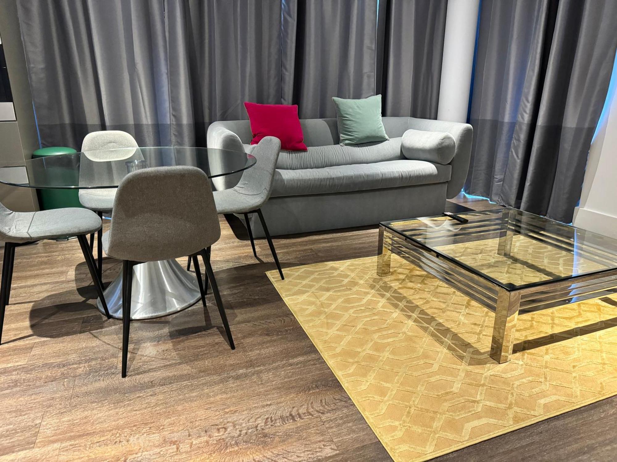 Phoenix 2 Bedroom In London