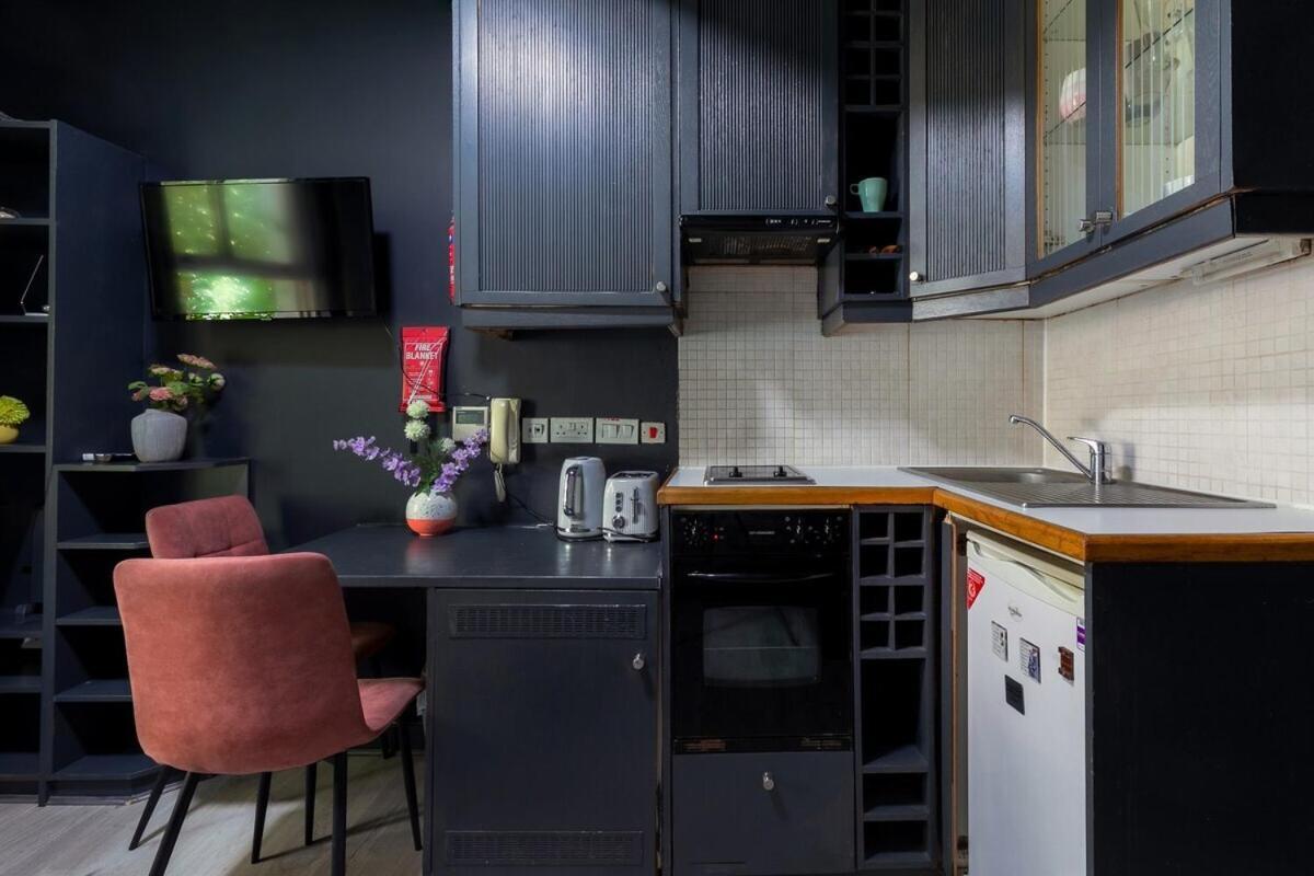 Portobello Road Artistic 'budget' Apartamento