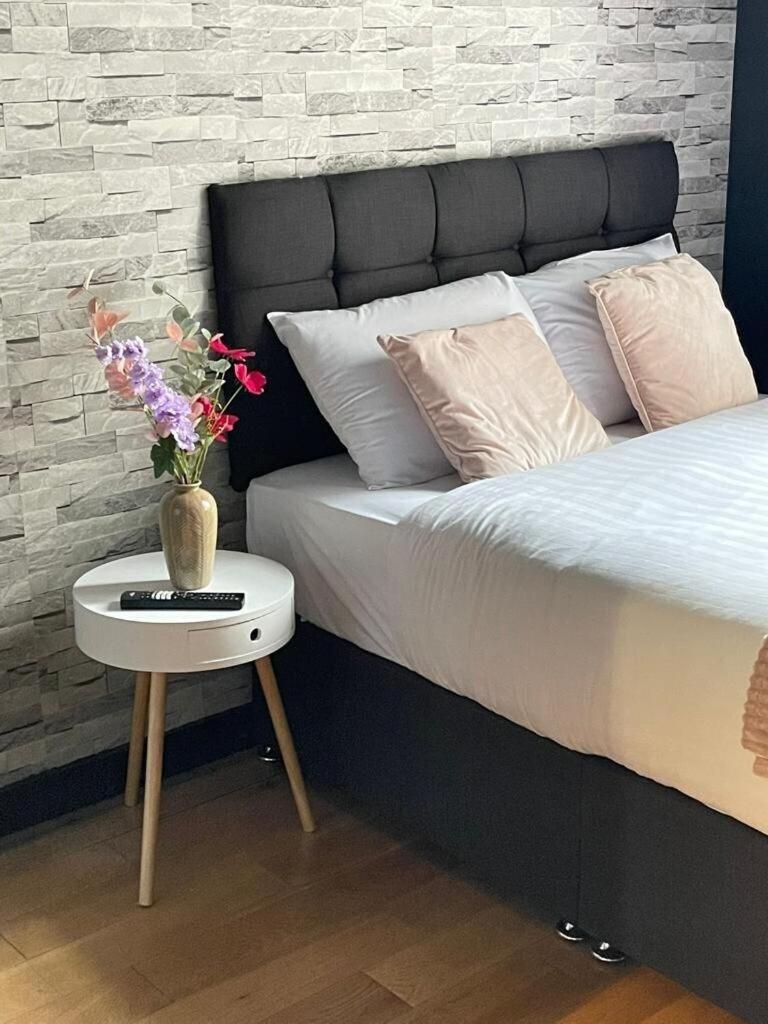 Portobello Road Artistic 'budget' Apartamento Londres