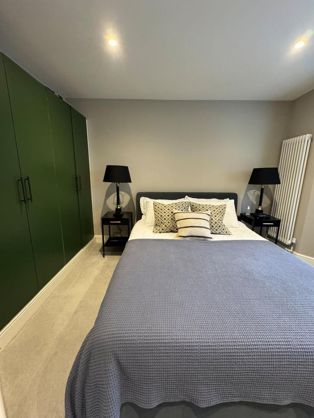 Apartment Elegant 1bd Hidden Gem Wprivate Patio Fulham!