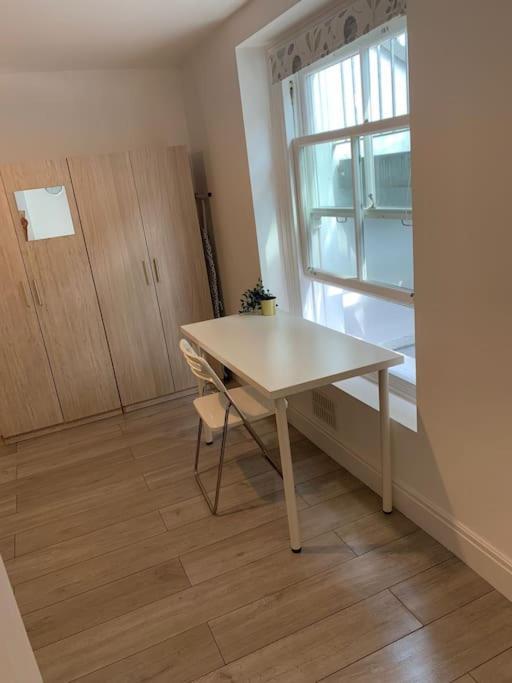 Apartment Luxury 2 Bedroom In King's Cross *