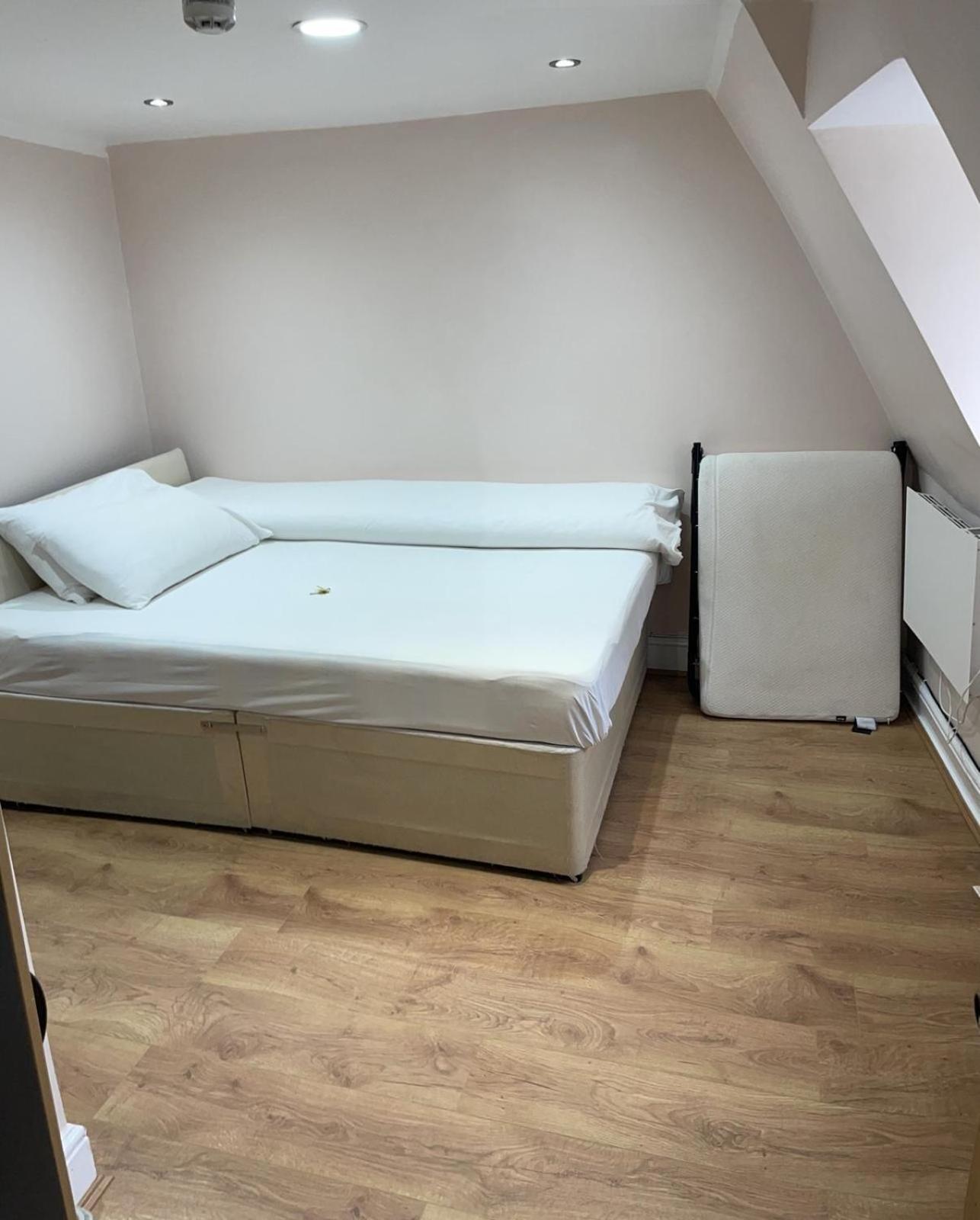 Leman House 3* London